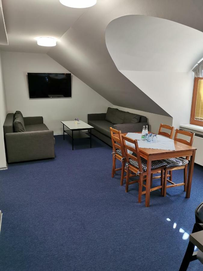 Hotel U Racka Острожска Нова Весь Экстерьер фото